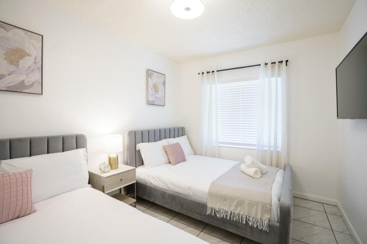 Modern 2 Bedroom In The Heart Of Wynwood Art District Miami Exteriör bild
